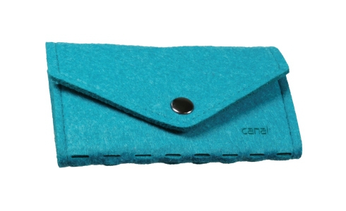 Unassembled felt manicure case with press stud