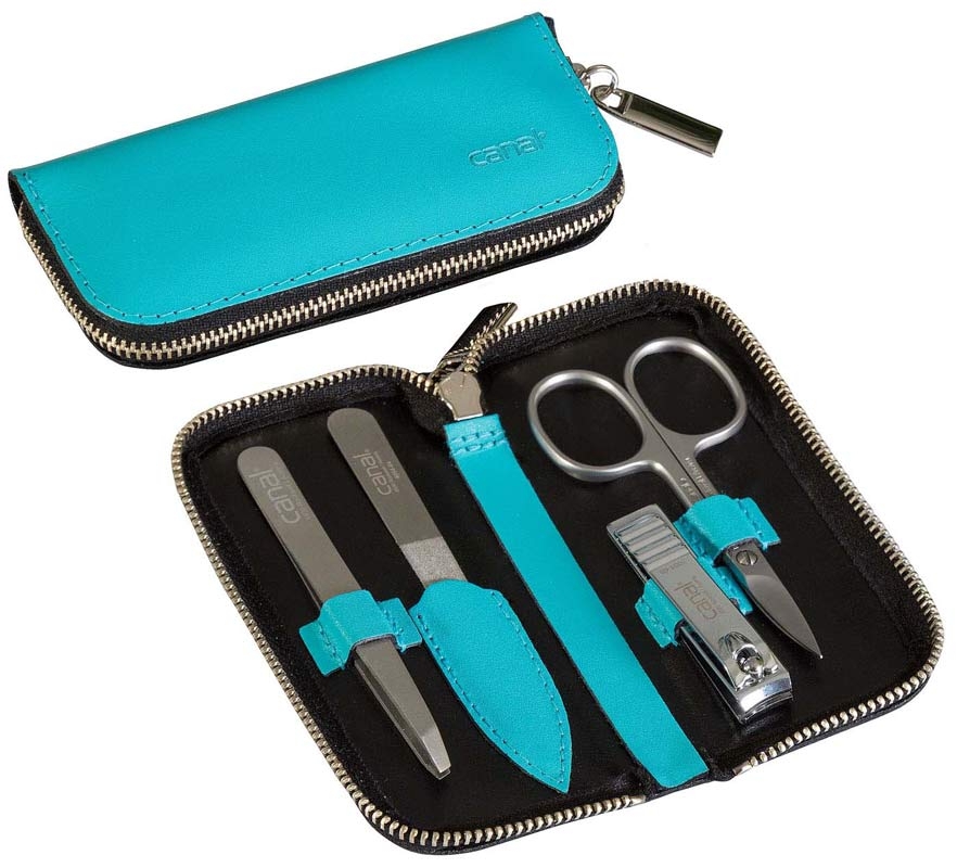 manicure case with 4 instruments